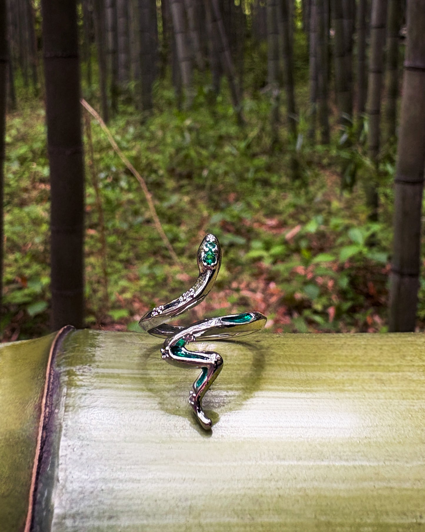 Verdance Striketail Snake