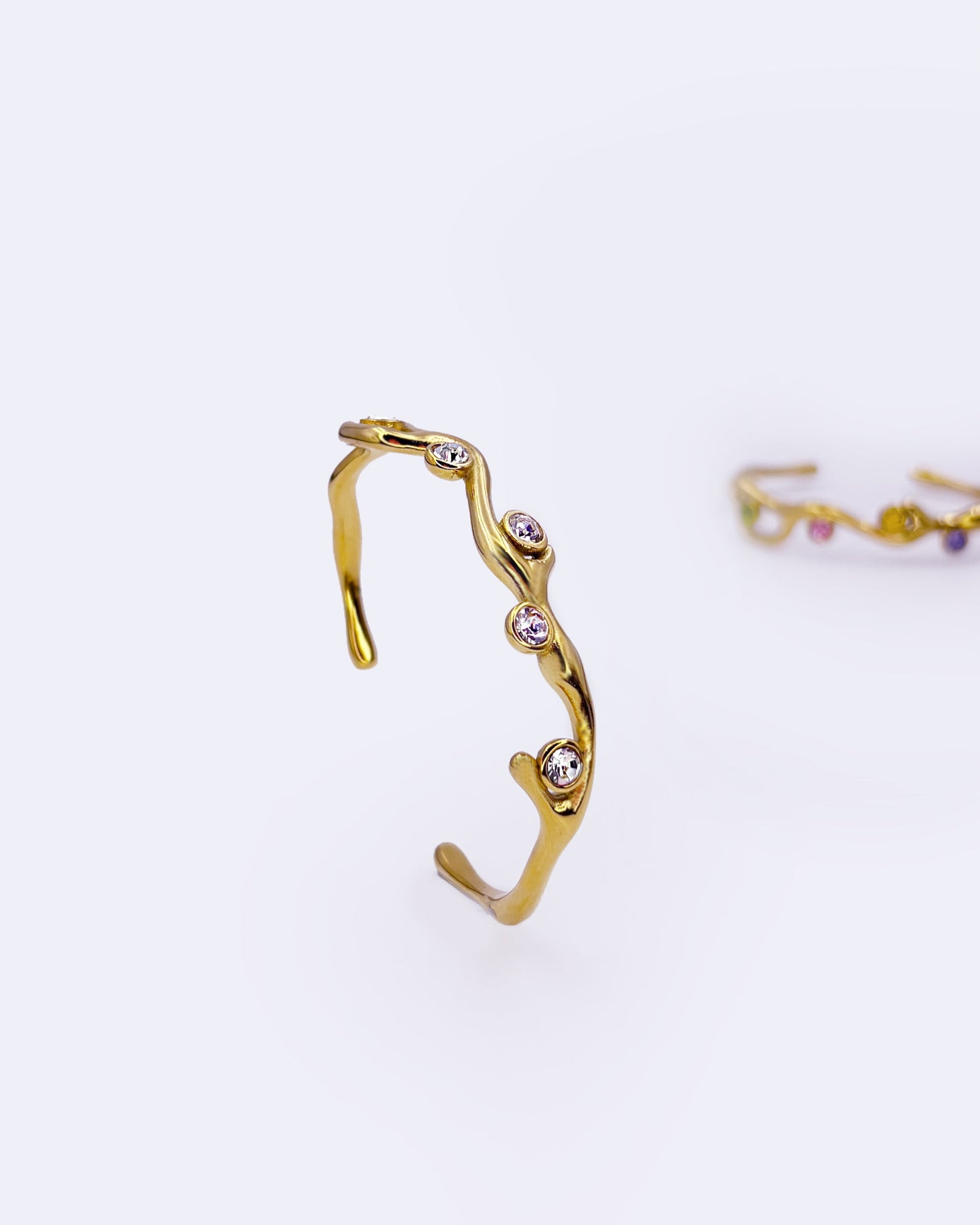 Reef Ripples Bangle in White
