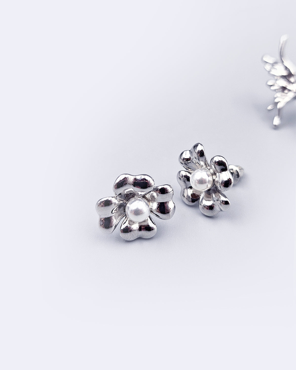 Winterlight Clover